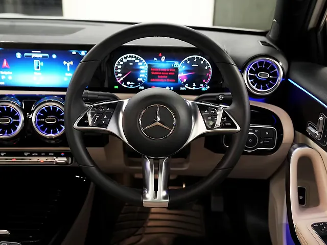 Used Mercedes-Benz A-Class Limousine 200 in Delhi