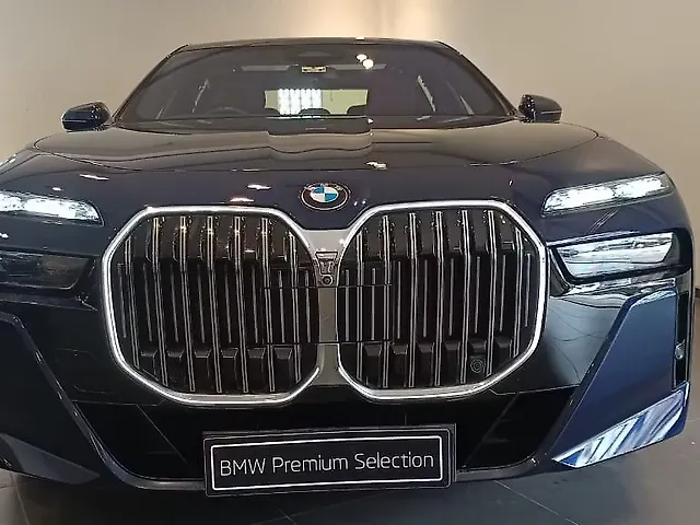 Used BMW 7 Series 740i M Sport in Mumbai