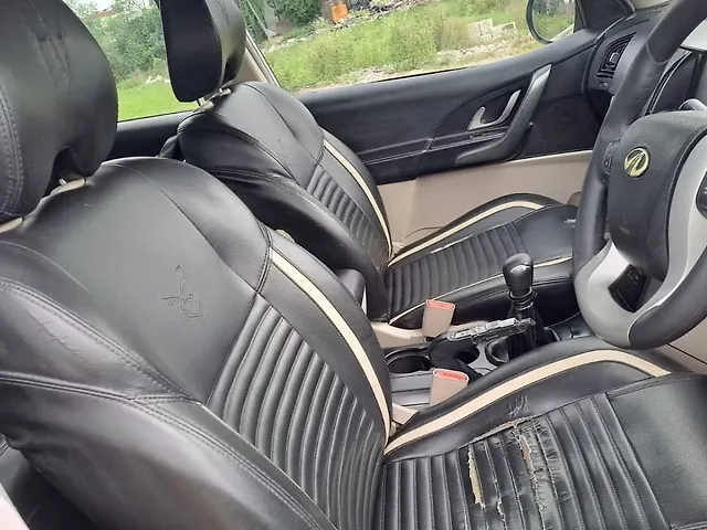 Used Mahindra XUV500 [2015-2018] W6 in Rudrapur