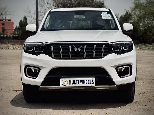 Used 2025 Mahindra Scorpio N in Delhi