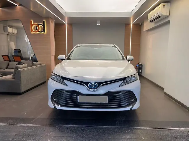 Used 2021 Toyota Camry in Mumbai