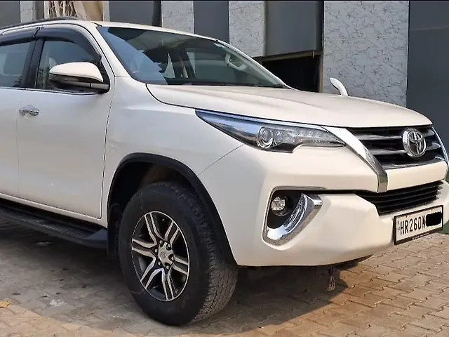 Used Toyota Fortuner [2016-2021] 2.8 4x2 AT [2016-2020] in Delhi