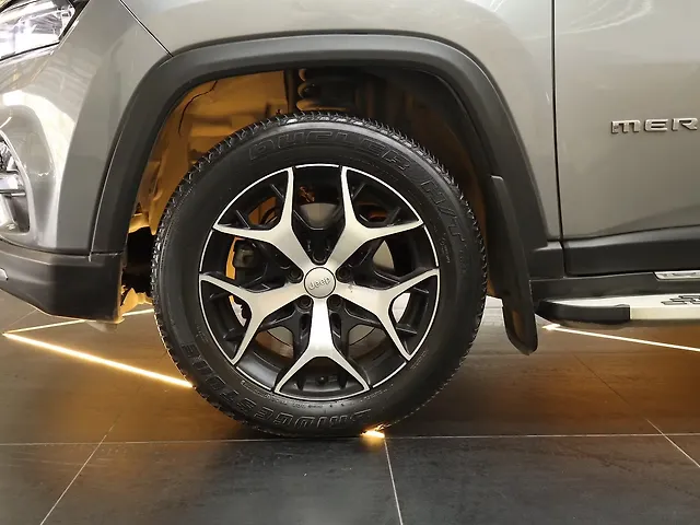 Used Jeep Meridian Limited (O) 4x2 AT [2024-2026] in Bangalore