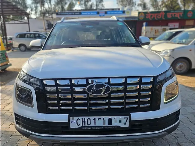 Used 2022 Hyundai Venue in Chandigarh Used 2022 Hyundai Venue in Chandigarh