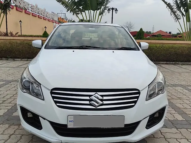 Used 2016 Maruti Suzuki Ciaz in Surat Used 2016 Maruti Suzuki Ciaz in Surat