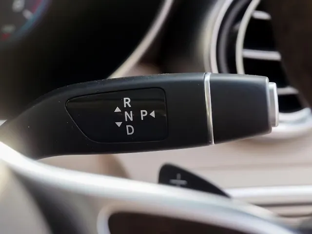 Used Mercedes-Benz GLC [2019-2023] 200 Progressive in Delhi