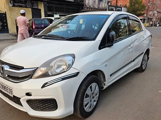 Used 2017 Honda Amaze in Kanpur