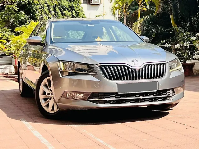 Used 2019 Skoda Superb in Mumbai