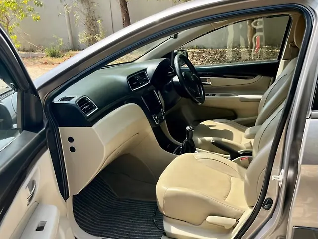 Used Maruti Suzuki Ciaz [2017-2018] Alpha 1.3 Hybrid in Ahmedabad