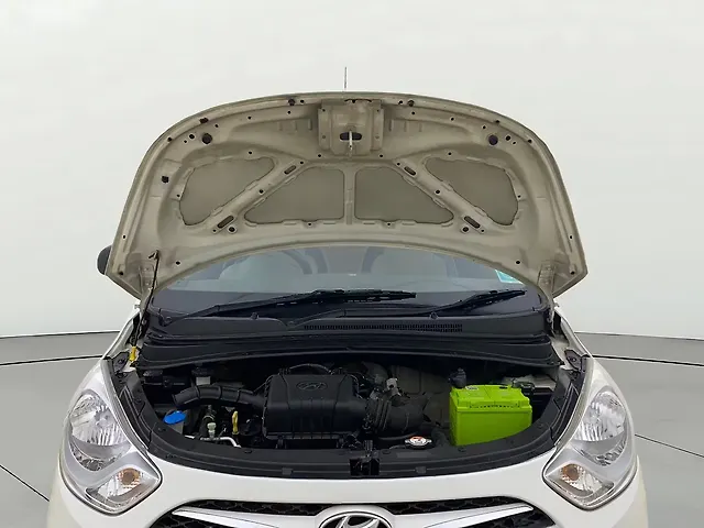 Used Hyundai i10 [2010-2017] 1.1L iRDE Magna Special Edition in Ahmedabad