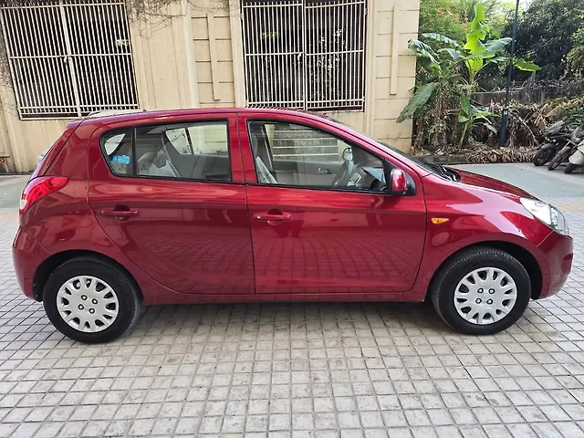 Used Hyundai i20 [2010-2012] Magna 1.2 in Thane
