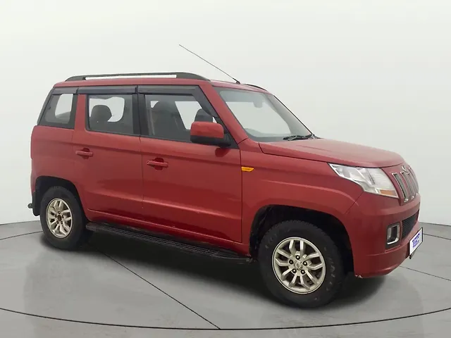 Used 2017 Mahindra TUV300 in Hyderabad