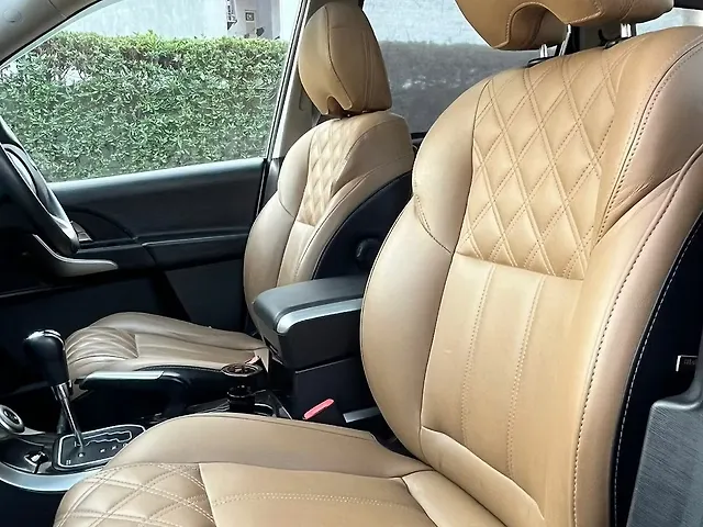 Used Mahindra XUV500 W9 [2018-2020] in Chandigarh