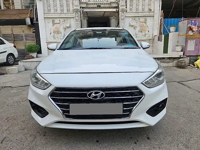 Used 2019 Hyundai Verna in Delhi