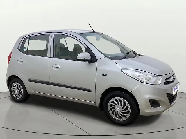 Used 2013 Hyundai i10 in Ahmedabad