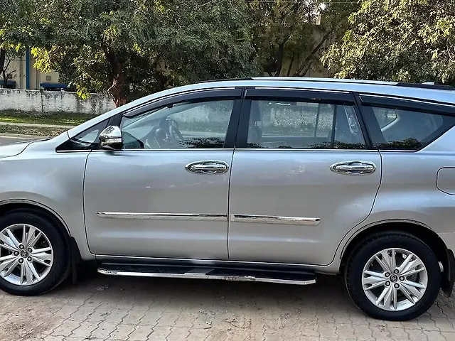 Used Toyota Innova Crysta [2016-2020] 2.4 Z 7 STR in Chandigarh