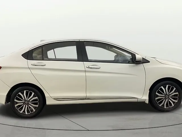 Used Honda City 4th Generation V Petrol [2017-2019] in Noida