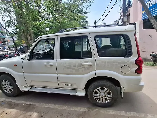 Used Mahindra Scorpio [2009-2014] VLX 2WD BS-IV in Lucknow