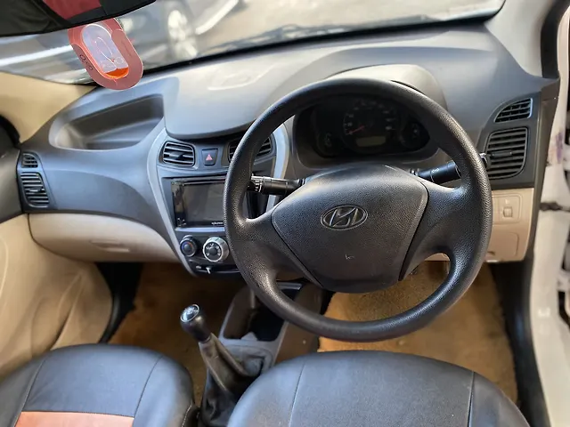 Used Hyundai Eon Era + in Lucknow