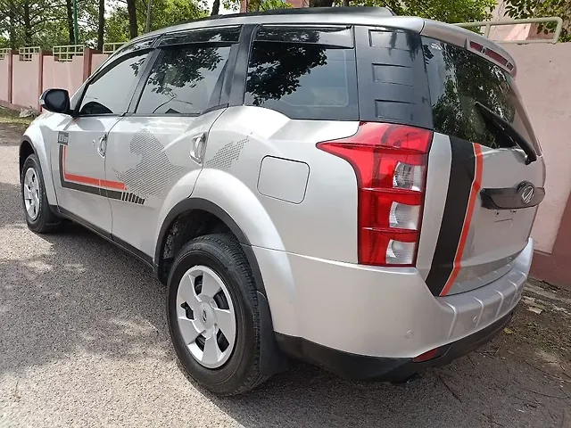 Used Mahindra XUV500 [2015-2018] W6 1.99 in Lucknow