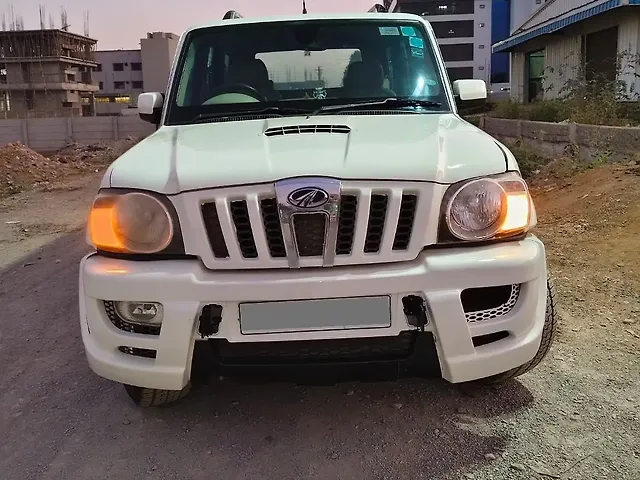Used 2013 Mahindra Scorpio in Raipur