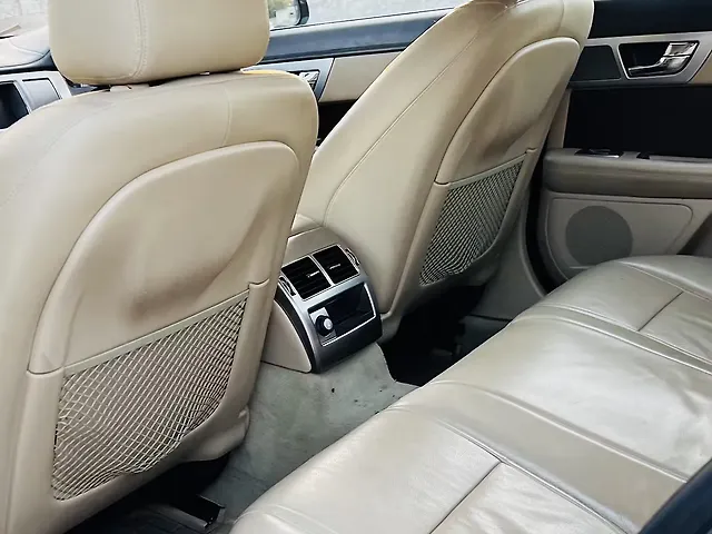 Used Jaguar XF [2013-2016] 2.2 Diesel in Lucknow