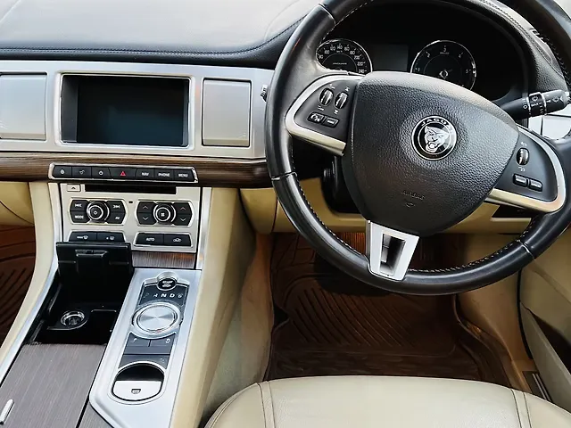 Used Jaguar XF [2013-2016] 2.2 Diesel in Lucknow
