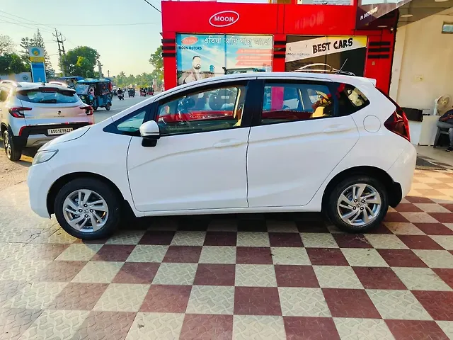 Used Honda Jazz [2015-2018] V Petrol in Nagaon