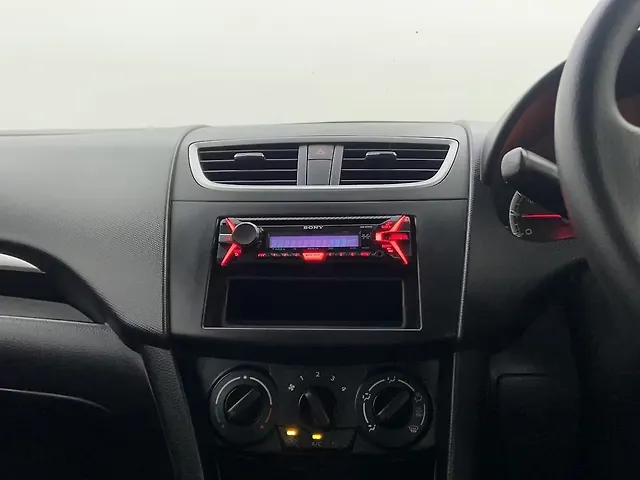 Used Maruti Suzuki Swift [2011-2014] VXi in Pune