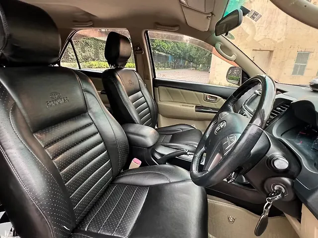 Used Toyota Fortuner [2012-2016] 4x2 AT in Lucknow