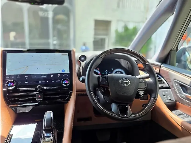 Used Toyota Vellfire VIP – Executive Lounge Hybrid (Electric + Petrol) Automatic in Mumbai