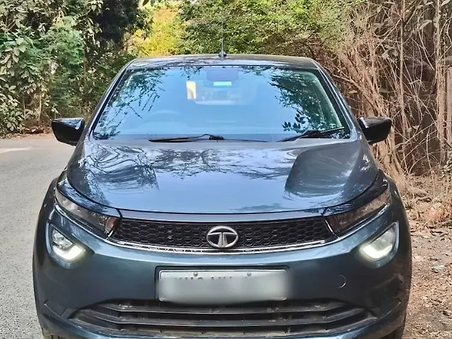 Used 2020 Tata Altroz in Mumbai