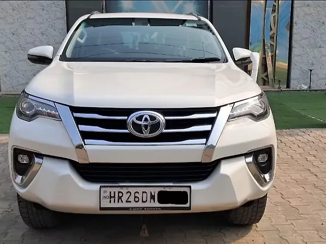 Used 2018 Toyota Fortuner in Delhi