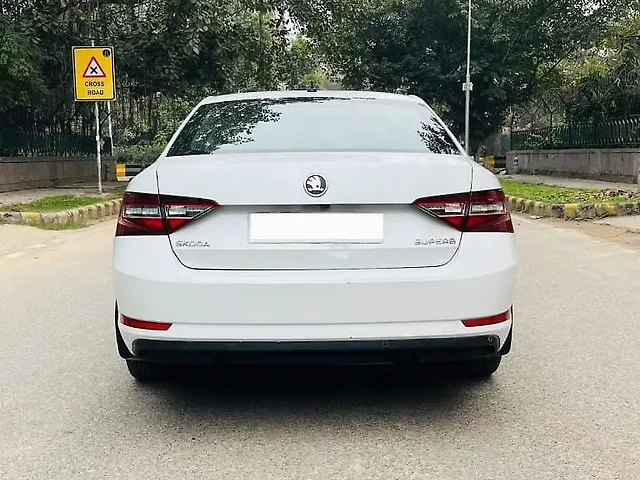 Used Skoda Superb [2016-2020] L&K TDI AT in Delhi