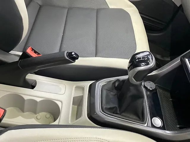 Used Volkswagen Taigun [2021-2023] Topline 1.0 TSI MT in Mumbai