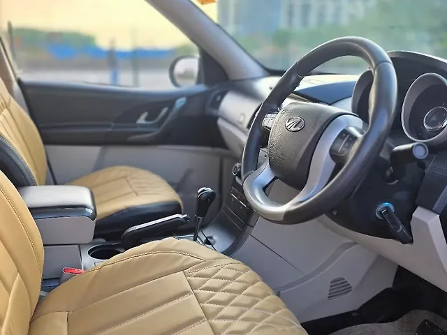 Used Mahindra XUV500 [2015-2018] W6 AT in Thane