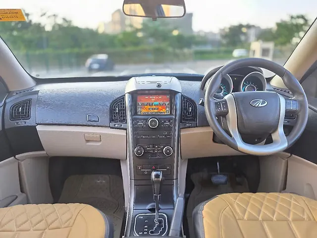 Used Mahindra XUV500 [2015-2018] W6 AT in Thane