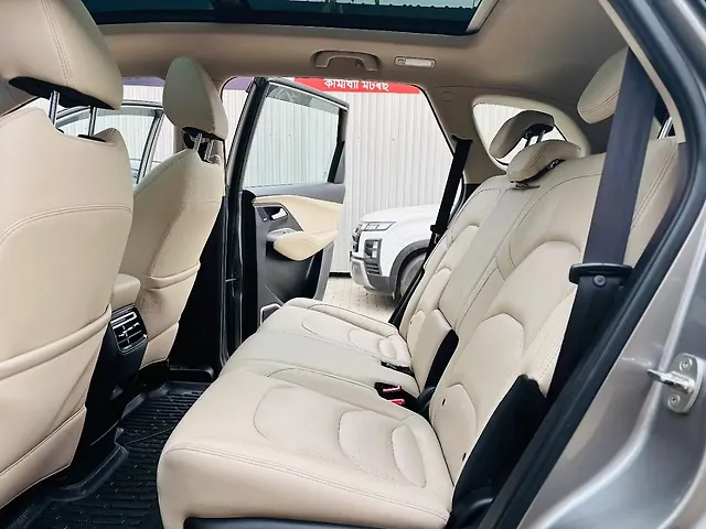 Used MG Hector [2023-2025] Sharp Pro 1.5 Turbo Petrol  CVT [2023] in Guwahati