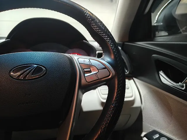 Used Mahindra XUV300 [2019-2024] W8 (O) 1.5 Diesel [2020] in Ahmedabad