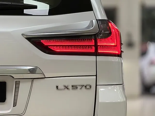 Used Lexus LX 570 V8 AT in Chennai
