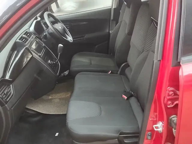 Used Mahindra KUV100 NXT K8 6 STR Dual Tone [2017-2020] in Guwahati