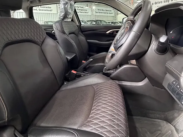 Used Maruti Suzuki Grand Vitara Alpha Plus Intelligent Hybrid eCVT [2022-2023] in Hyderabad