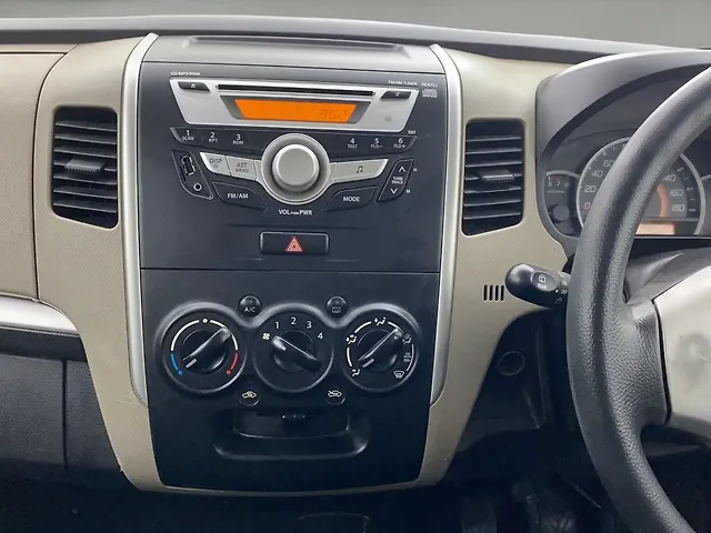 Used Maruti Suzuki Wagon R 1.0 [2014-2019] VXI in Ahmedabad