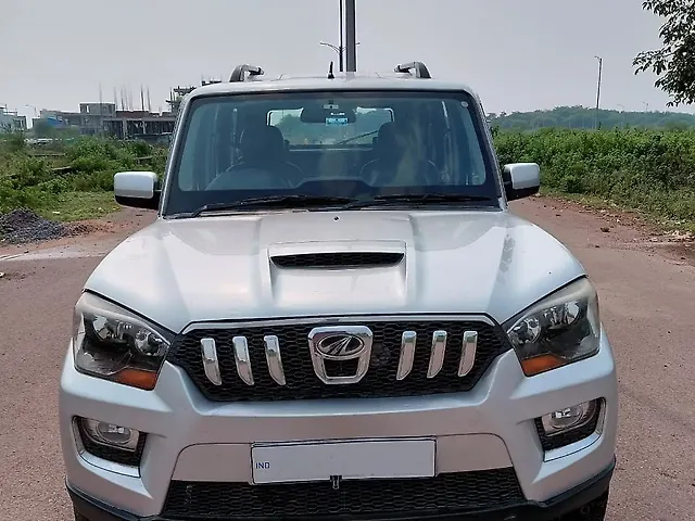 Used 2016 Mahindra Scorpio in Raipur