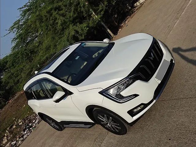 Used Mahindra Old Generation XUV700 AX7 Luxury Pack 2WD Petrol 2.0L Turbo Automatic 7 STR in Mumbai