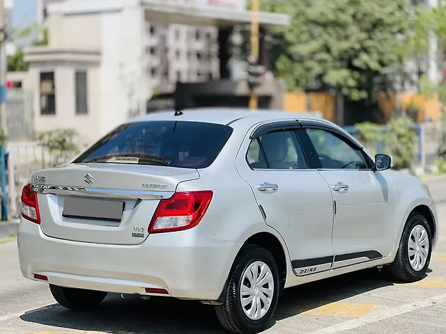 Used Maruti Suzuki Dzire [2017-2020] VXi AMT in Surat