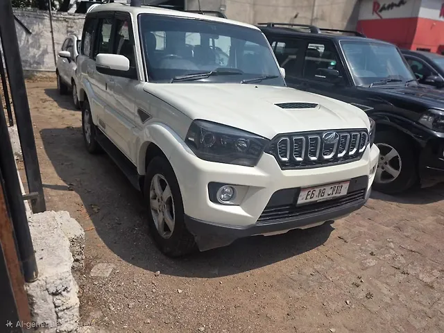 Used Mahindra Scorpio 2021 S9 in Lucknow