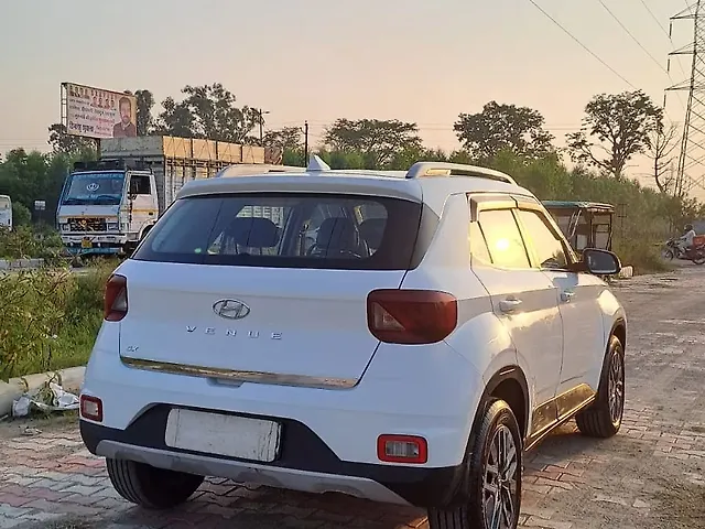 Used Hyundai Venue [2023-2025] SX 1.5 Diesel in Rudrapur
