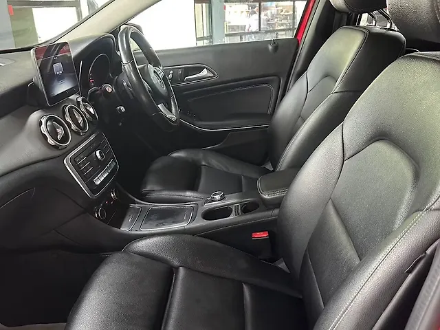 Used Mercedes-Benz GLA [2017-2020] 200 d Sport in Pune