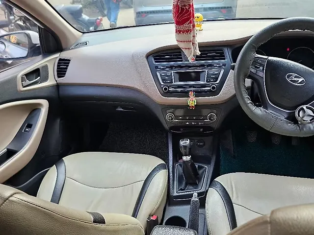 Used Hyundai Elite i20 [2014-2015] Sportz 1.2 in Guwahati